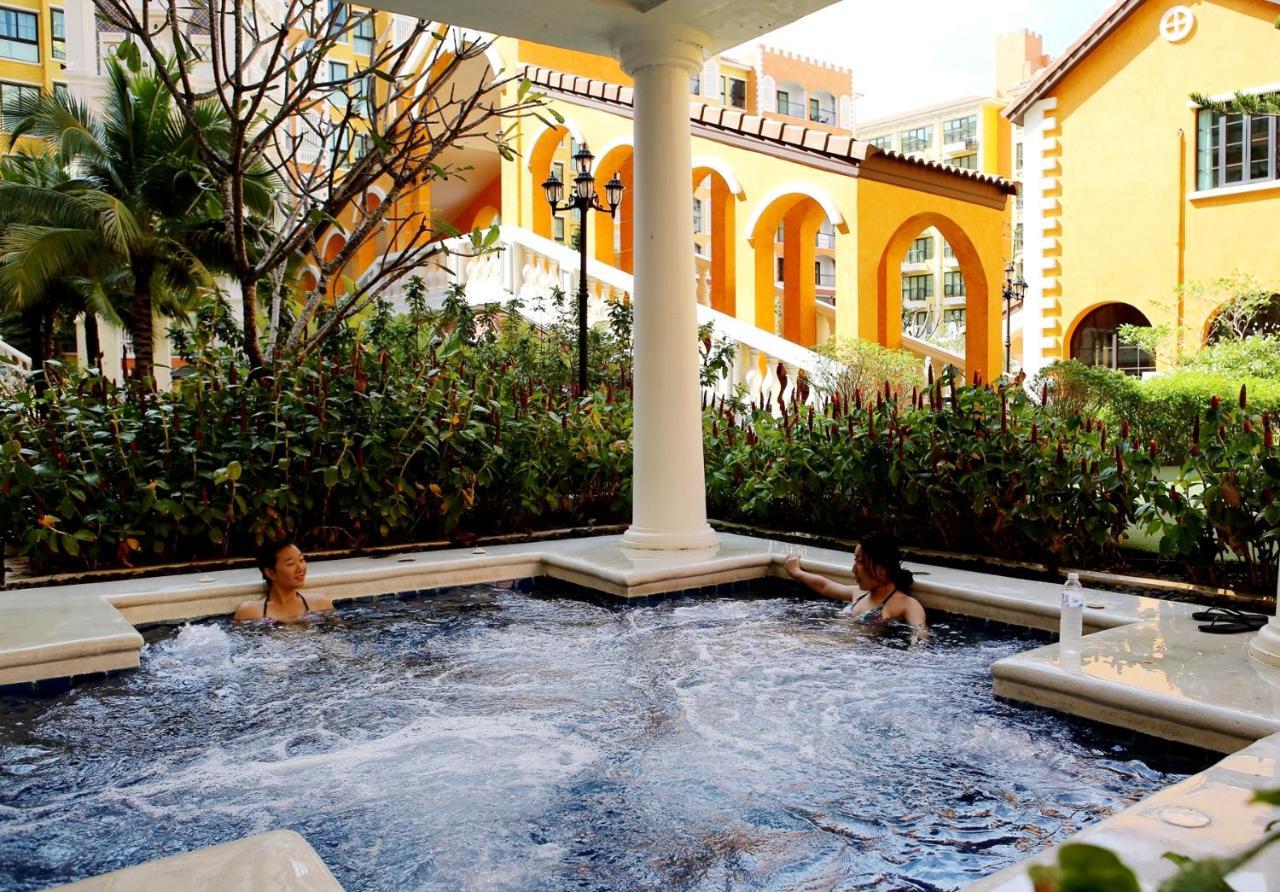 Venetian Poseidon Pool Hotel Pantai Jomtien Luaran gambar